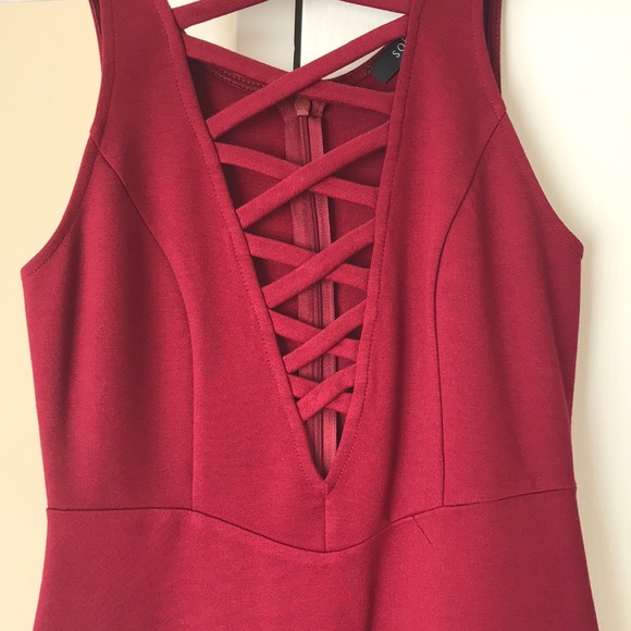 💎Only Worn Once💎 Wine Criss Cross Cocktail Dress - Picture 2 of 3
